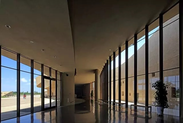 1560300498509177.jpg 06.webp.jpg